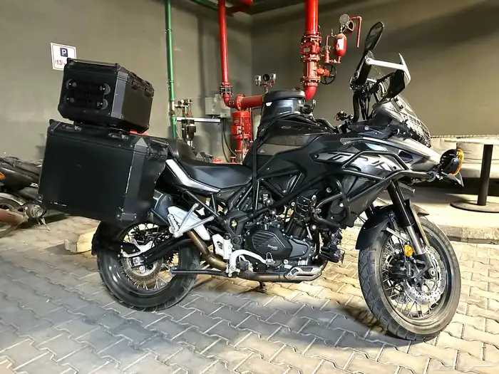 بنيلي TRK 520x benelli 17
