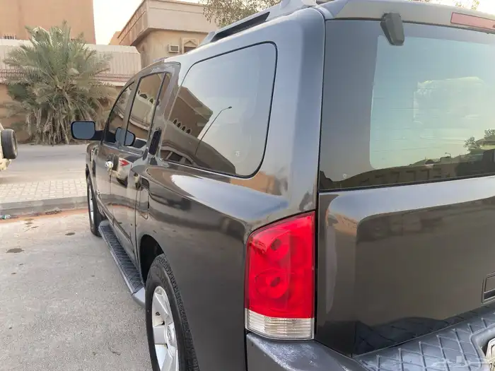 السلام عليكم جيب نيسان ارمادا مديل 2005 فل 3