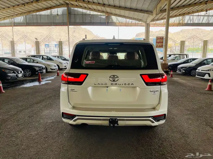 تويوتا لاندكروزر 2025 GXR L4 2