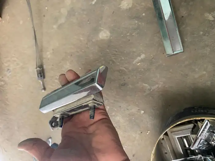 قطع غيار و اغراض كابرس 79 6