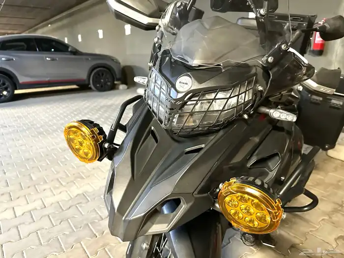 بنيلي TRK 520x benelli 10