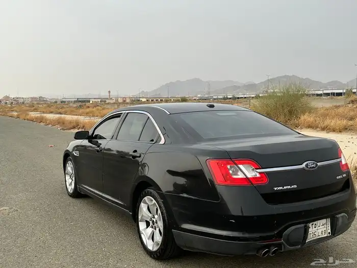 للبيع فورد تورس 2010 شرط 3