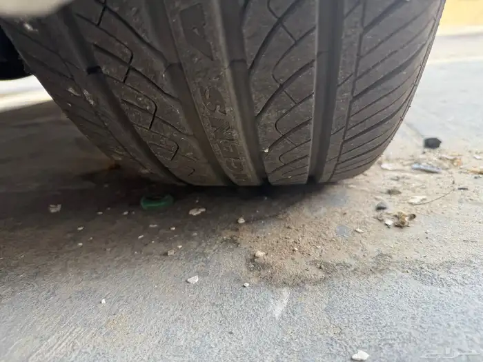 BMW - 730 ممشى قليل شبه مخزن 10
