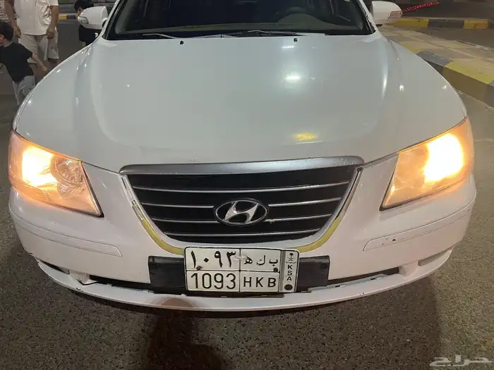 سوناتا 2009 نظيفة للبيع 5