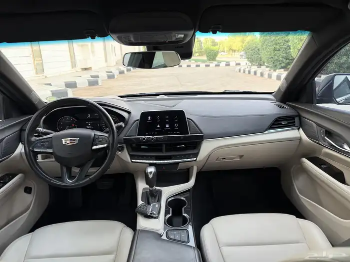 كاديلاك 2020. CT4 14