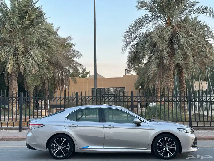 تويوتا كامري GLE موديل 2020 سعودي هايبرد فل 3