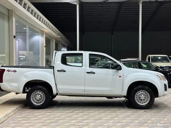 ايسوزو 2019 دبل 4
