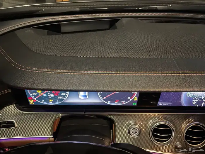 مرسيدس E300 2018 ممشى 99km 34