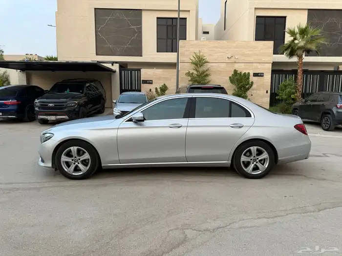 مرسيدس E class 2018 250 1