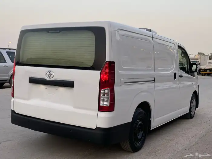 تويوتا باص ثلاجة 2020 ديزل تبريد 3