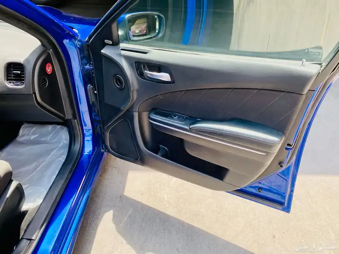 دوج جارجر GT 2019 لون مميز ماشي 120 الموقع الدمام 18
