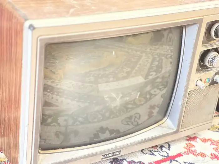 للبيع تلفزيون قديم تراث سامسونج شغال 0