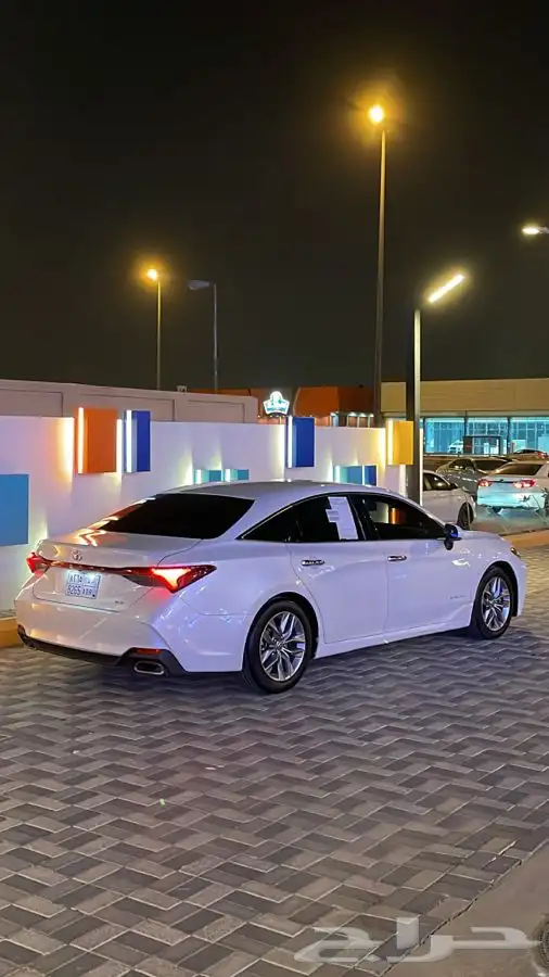 افالون XLE 2022 عبداللطيف جميل 1