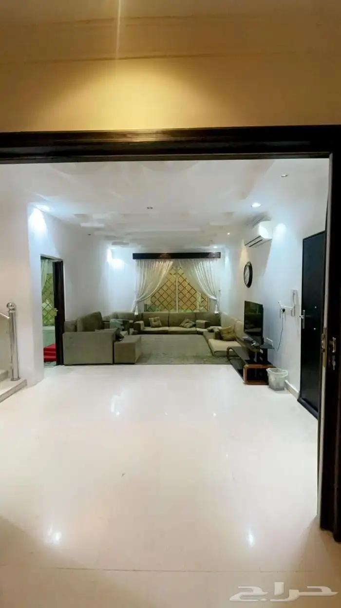 فيلا للبيع بالياسمين 4
