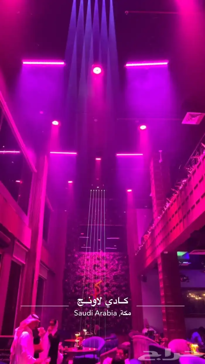 تأجير شاشات LED واضاءة وصوتيات 52
