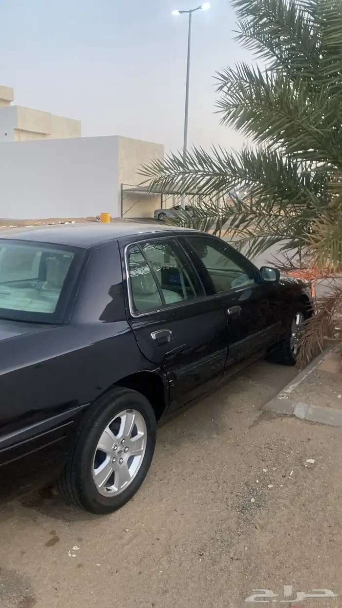 فورد فكتوريا 2009 9