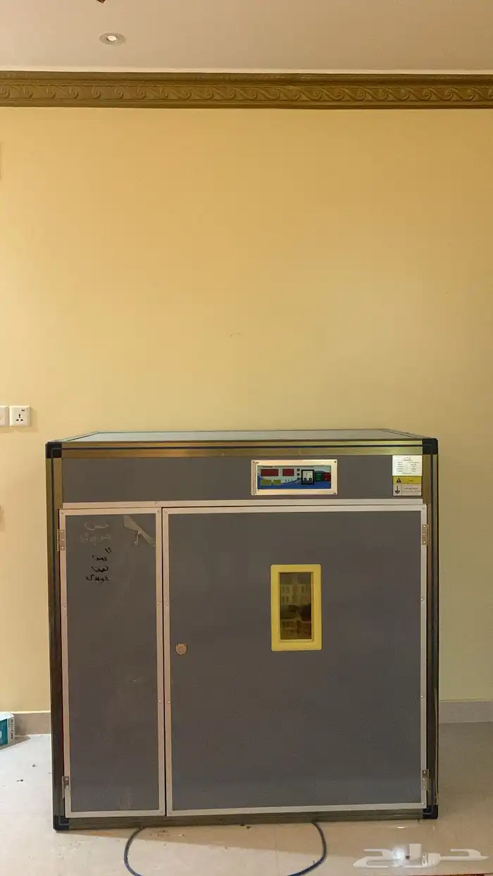 فقاسه بيض 0