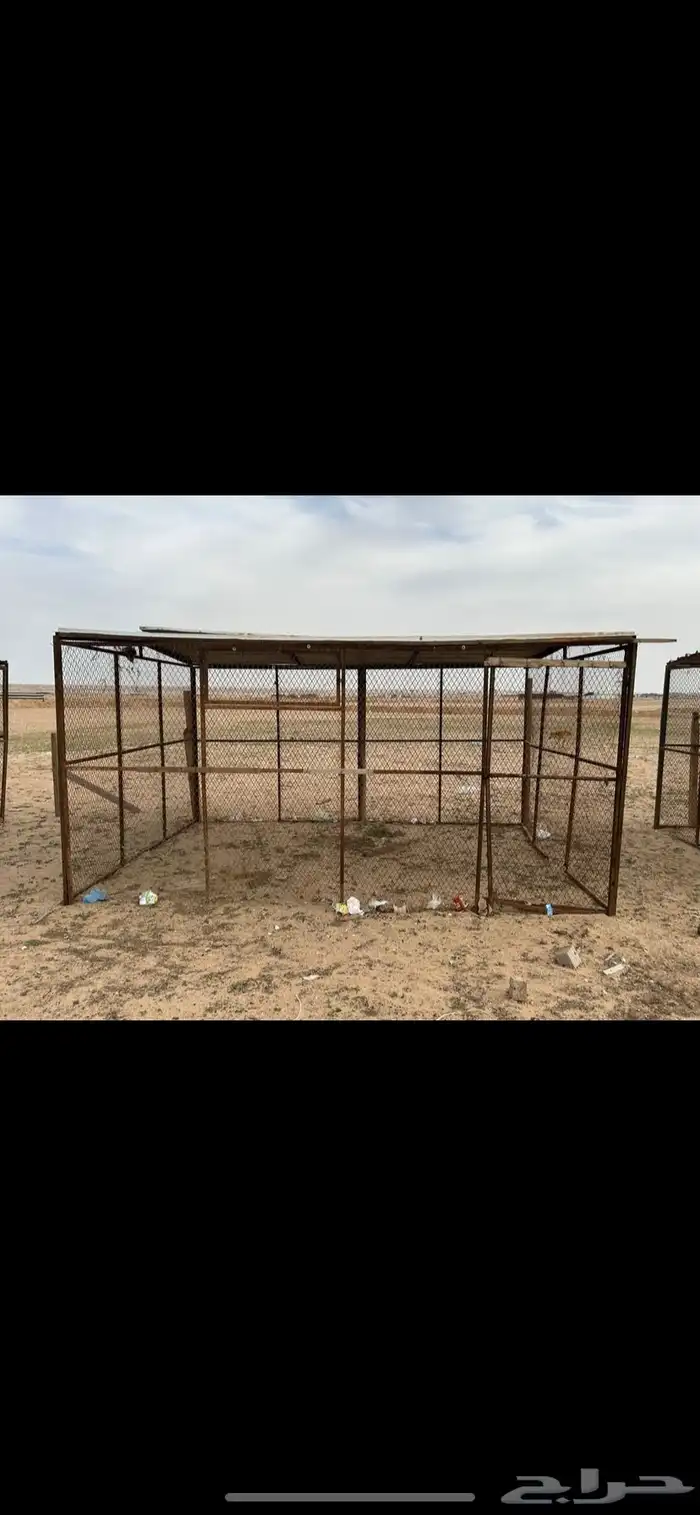عشه المقاس 3 4فيه كسور بالباب 0
