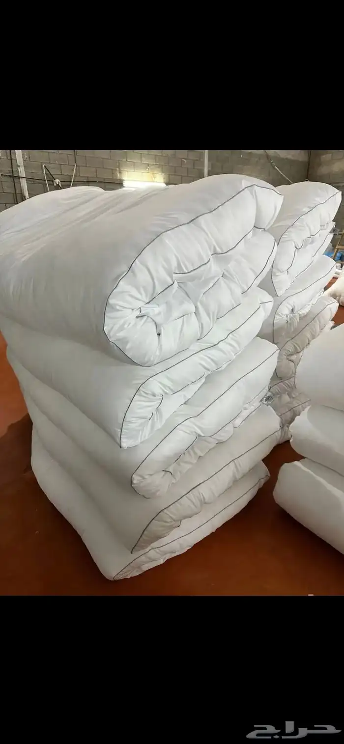 لباد الغيمه بحشوه المايكروفايبر ارتفاع 14سم بسعر الجمله 3