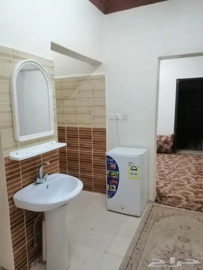 غرف عزاب نظيفة شرورة 0