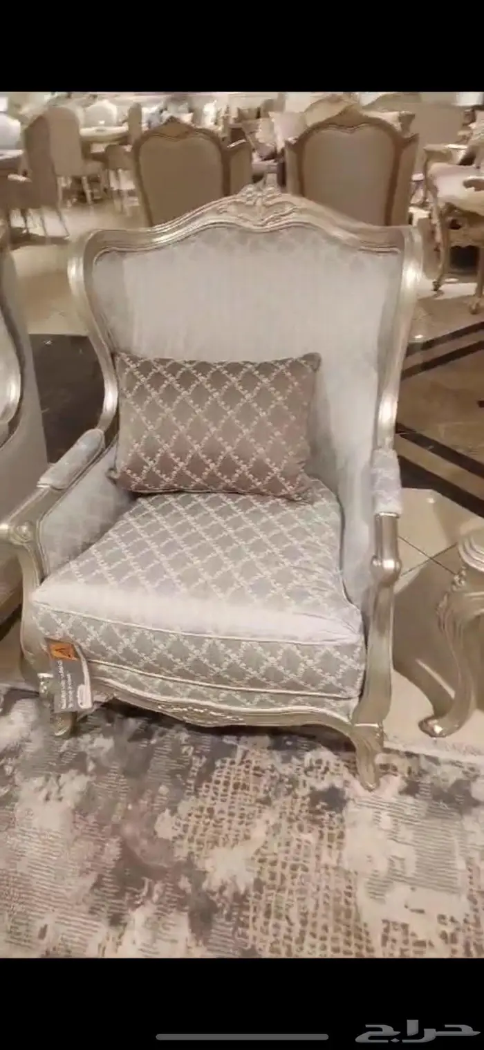 طقم كنب من المطلق جديد 2