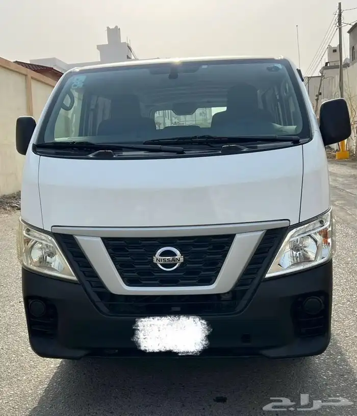 نيسان اورفان 10