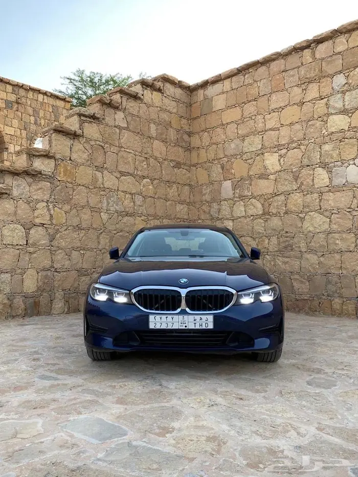 بي ام دبليو الفئة الثالثة 2021 0