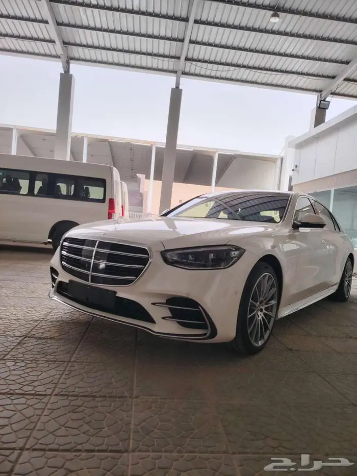 مرسيدس S500 2021 AMG اس 500 لون ابيض استخدام شخصي جفالي 3