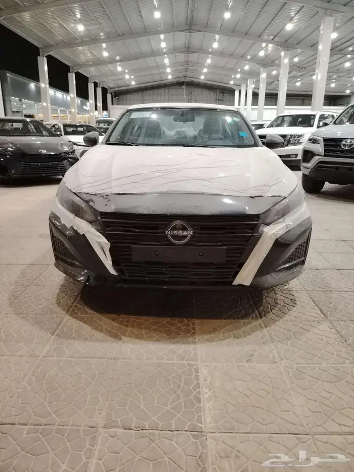 نيسان التيما ستاندر 2025 لون اسود ALTIMA 2
