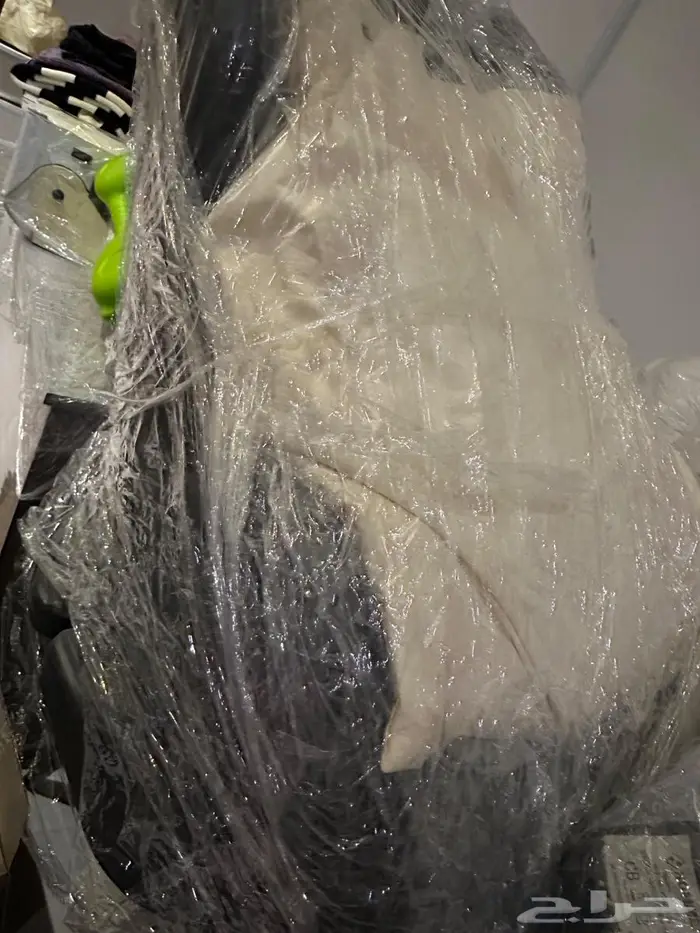 للبيع عربيه اطفال شبة جديدة وكرسي سياره 2