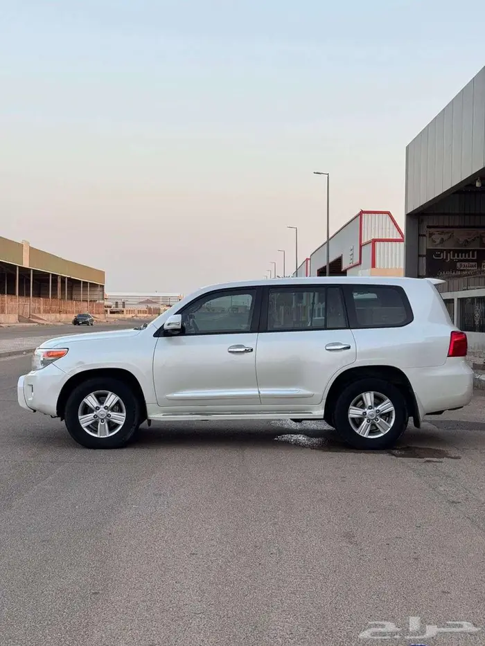 تويوتا جي اكس ار 2014 GXR 4