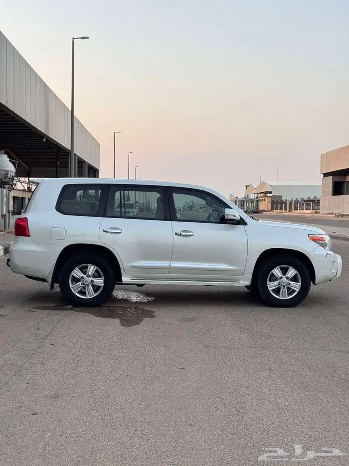 تويوتا جي اكس ار 2014 GXR 3