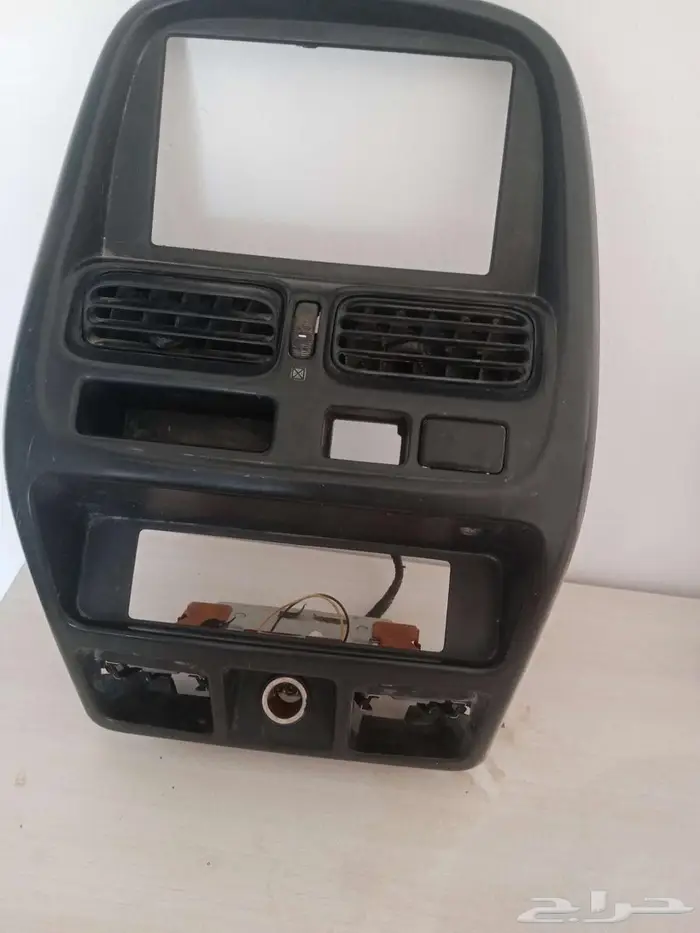 قطع غيار السيارات 1