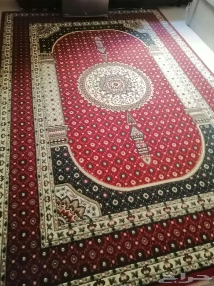 سجاد ومشايات بأحجام مختلفة 4