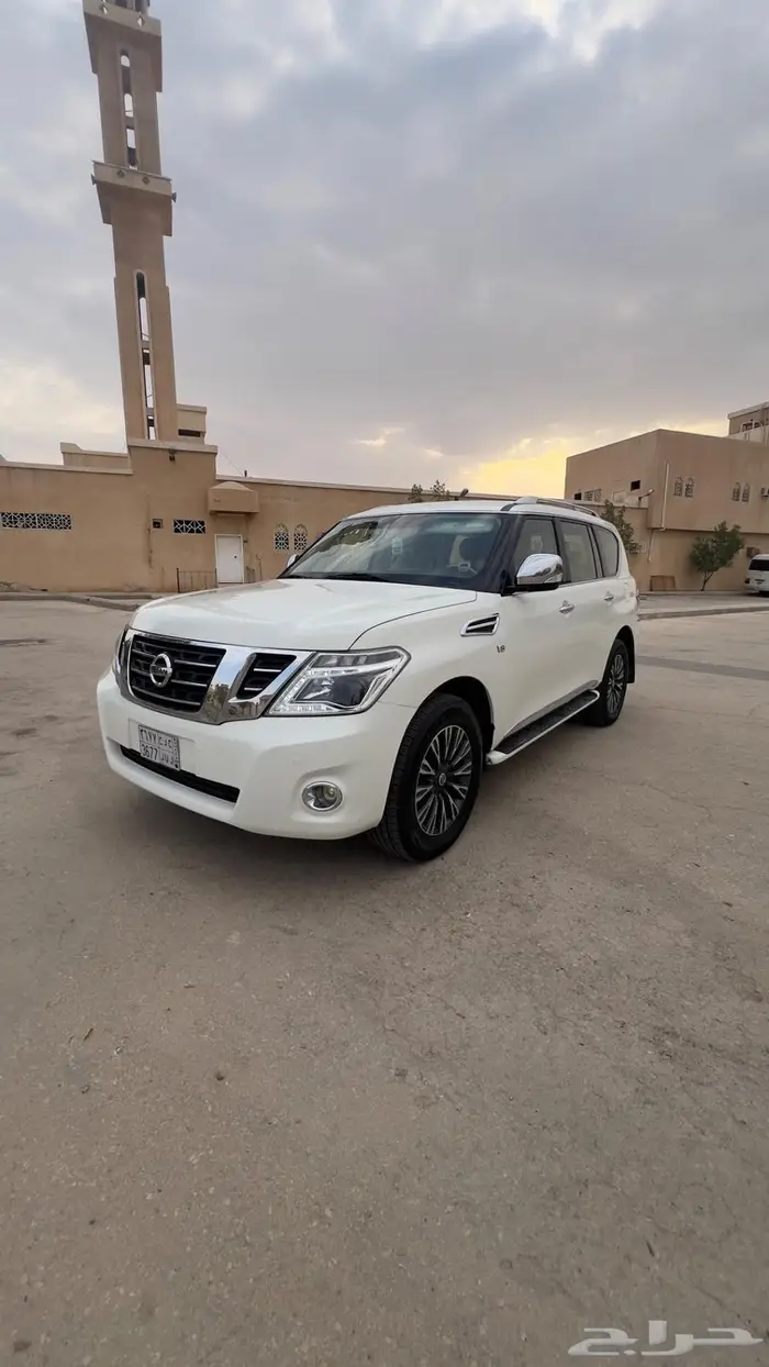 جيب باترول بلاتينوم نظيف اللون ابيض 12