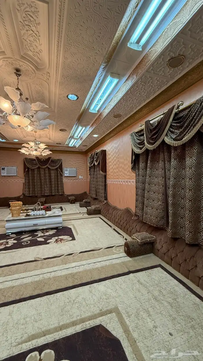 اثاث مجلس ومقلط نظيف 2