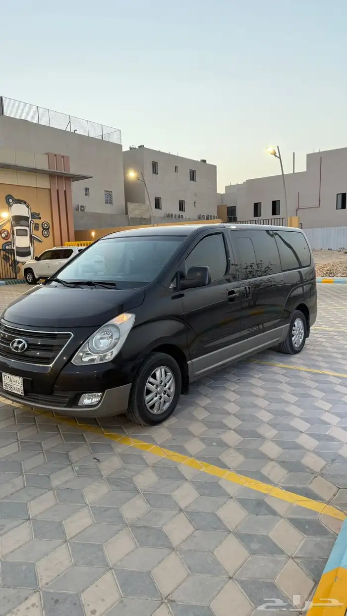 سواق مشاوير خاصة ونقل جامعة الملك خالد 0