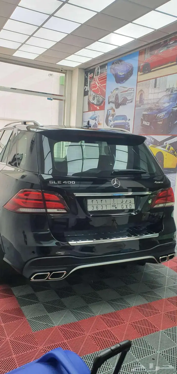 مرسيدس نظيف جدا 400GLE كت63 الرياضي للبيع 41