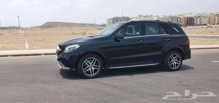 مرسيدس نظيف جدا 400GLE كت63 الرياضي للبيع 10