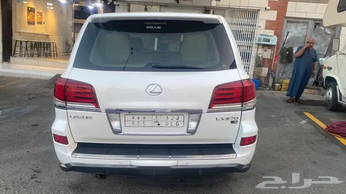 جيب لكزس Lx2014 نظيف فل كامل للبيع 11