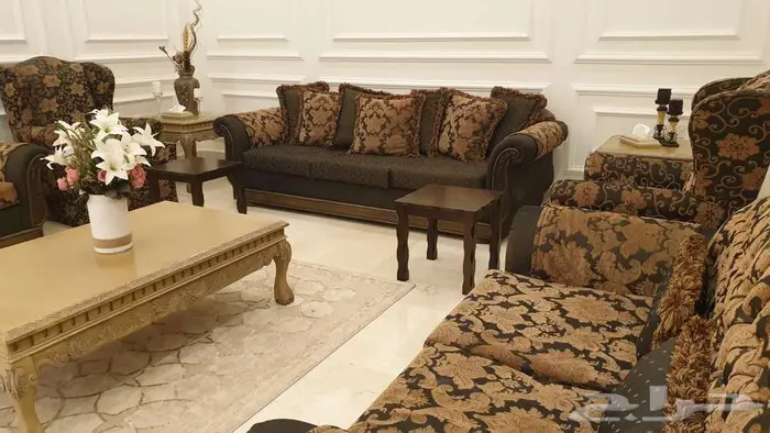 كنب للبيع نظيف جدا 0