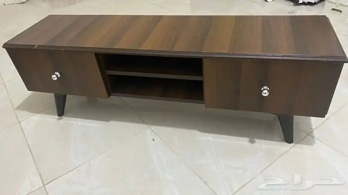 طاولة شاشة و سير كهربائي 1