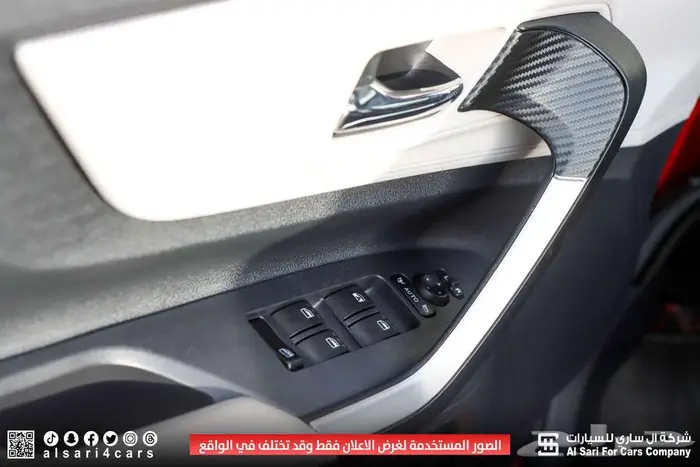 تويوتا فيلوز GLX 2024 13