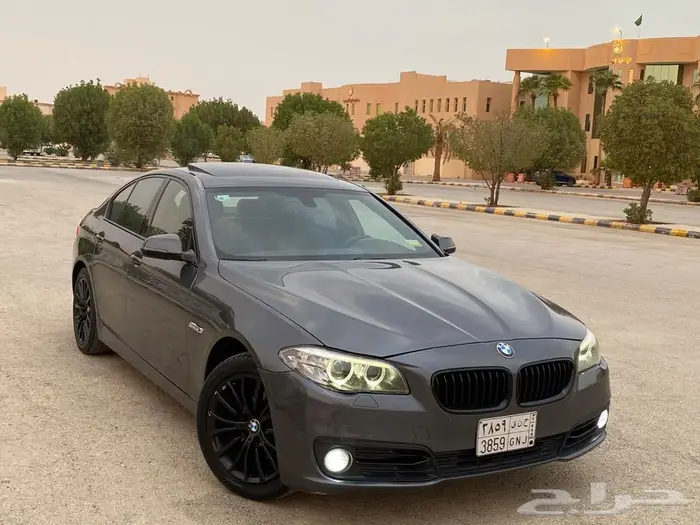 بي ام دبليو 520 2016 Luxury Black Edition بحالة ممتازة جدا 29