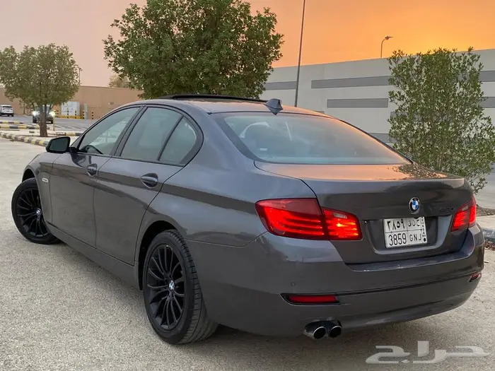 بي ام دبليو 520 2016 Luxury Black Edition بحالة ممتازة جدا 23
