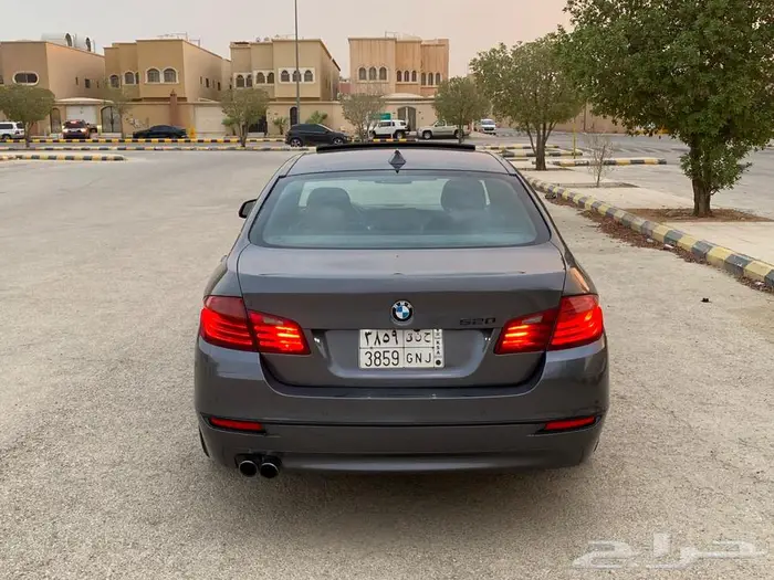بي ام دبليو 520 2016 Luxury Black Edition بحالة ممتازة جدا 11
