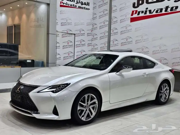 لكزس RC350 موديل 2022 1