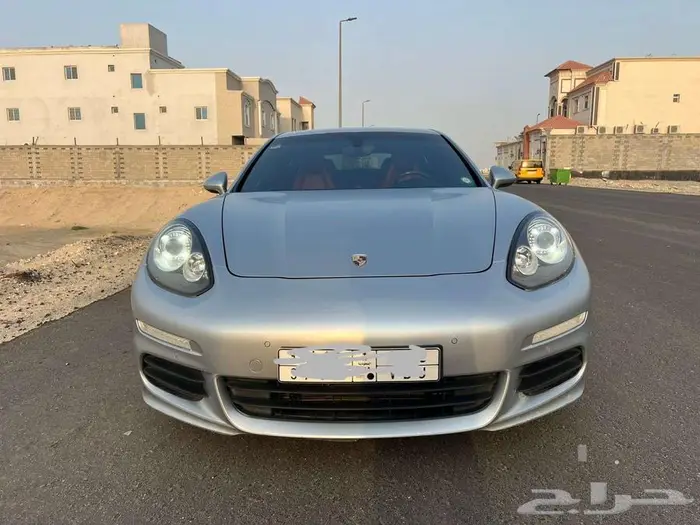 بورش باناميرا 2014 S نظيفة استخدام 4 سنوات فضي مطفي 21