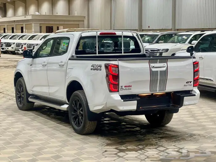 ايسوزو ديماكس GT 2025 وارد اليمني 6