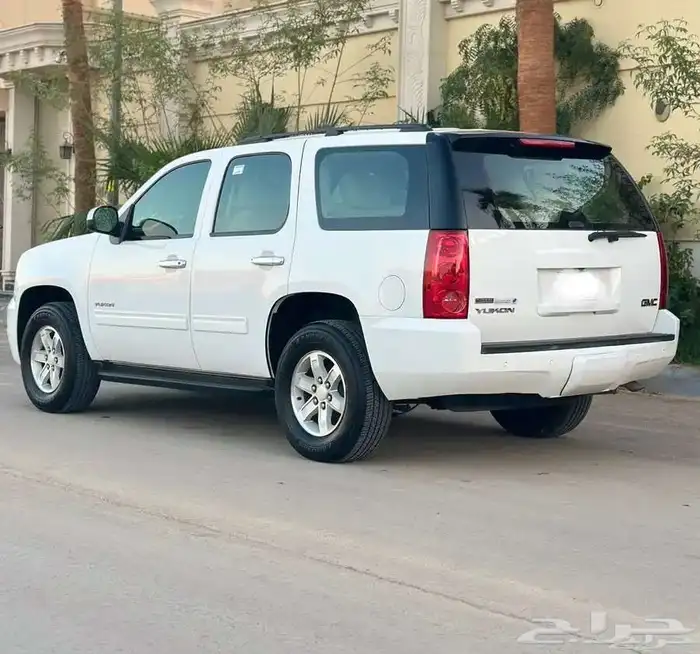 للبيع يوكن 2012 7